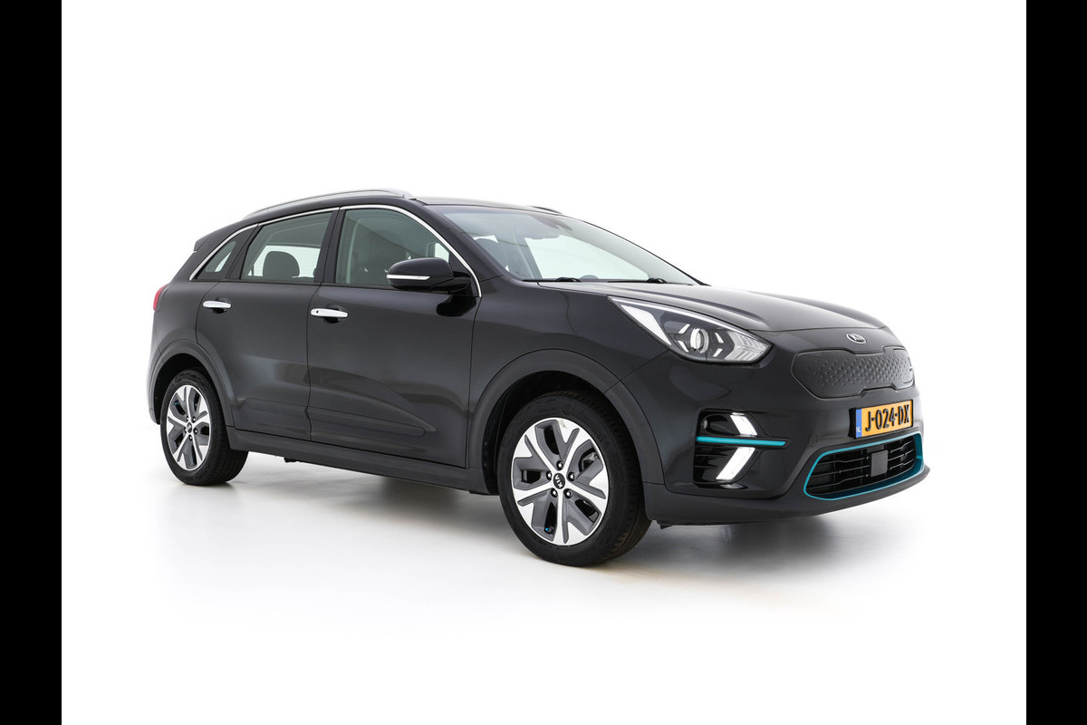 Kia e-Niro DynamicLine 64 kWh [ 3-Fase ] {SOH-100%} (INCL-BTW)  Aut. *LEATHER-FABRIC | NAVI-FULLMAP | AMBIENT-LIGHT | DAB+ | ADAPTIVE-CRUISE | CAMERA | HEATED-COMFORTSEATS | KEYLESS | DIGI-COCKPIT | SHIFT-PADDLES | CARPLAY | 17"ALU*