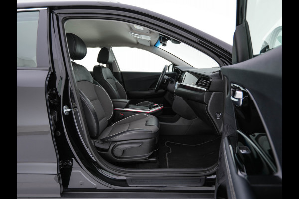 Kia e-Niro DynamicLine 64 kWh [ 3-Fase ] {SOH-100%} (INCL-BTW)  Aut. *LEATHER-FABRIC | NAVI-FULLMAP | AMBIENT-LIGHT | DAB+ | ADAPTIVE-CRUISE | CAMERA | HEATED-COMFORTSEATS | KEYLESS | DIGI-COCKPIT | SHIFT-PADDLES | CARPLAY | 17"ALU*