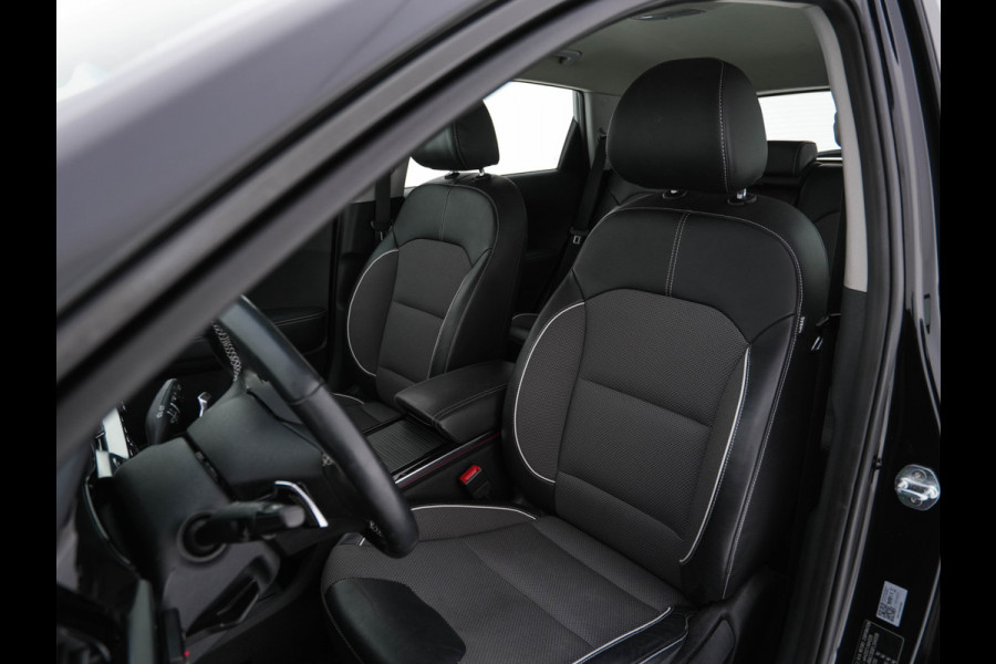 Kia e-Niro DynamicLine 64 kWh [ 3-Fase ] {SOH-100%} (INCL-BTW)  Aut. *LEATHER-FABRIC | NAVI-FULLMAP | AMBIENT-LIGHT | DAB+ | ADAPTIVE-CRUISE | CAMERA | HEATED-COMFORTSEATS | KEYLESS | DIGI-COCKPIT | SHIFT-PADDLES | CARPLAY | 17"ALU*