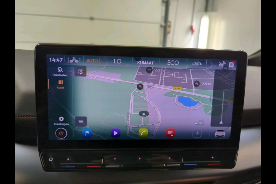 CUPRA Born Business 62 kWh Navigatie Apple Carplay/Android Auto Camera Parkeersensoren Adaptive Cruise Control Stoel- en stuurverwarming Virtual Cockpit Climate Control Lichtmetalen velgen