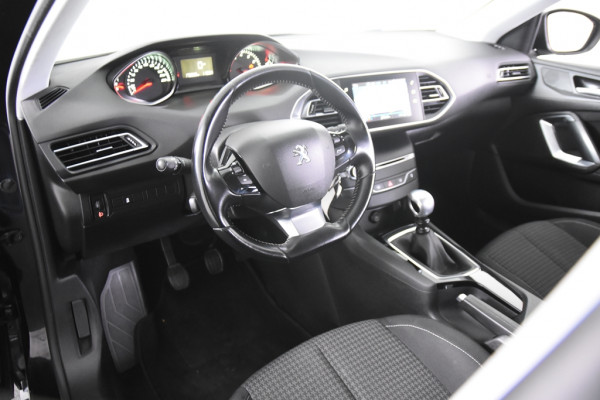 Peugeot 308 SW 1.2 PureTech Allure *KOPPAKKING LEK MEENEEMPRIJS*