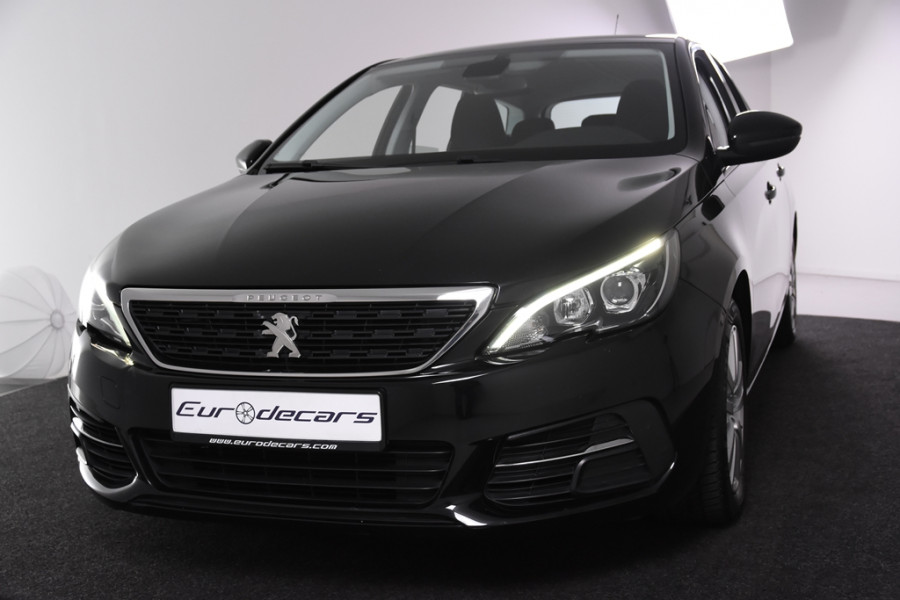 Peugeot 308 SW 1.2 PureTech Allure *KOPPAKKING LEK MEENEEMPRIJS*
