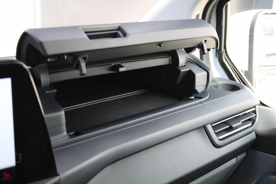 Ford Transit Custom 320 2.0 TDCI L2H1 Limited 170pk - 2x Schuifdeur - Adaptive Cruise - Verwarmd stuur - Blind spot - Navigatie - Camera - Draadloos Ford Transit Custom 320 2.0 TDCI L2H1 Limited 170pk - 2x Schuifdeur - Adaptive Cruise - Verwarmd stuur - Blind spot - Navigatie - Camera - Draadloos