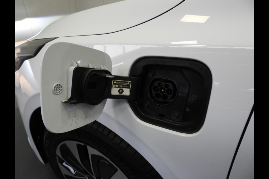 Kia Ceed Sportswagon 1.6 GDI PHEV Plug-In DynamicLine NAVI-APP/CAMERA/CLIMA/16"LMV!