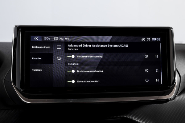 Peugeot 208 1.2 Hybrid 110 e-DCS6 Allure | Dig. Cockpit | Adapt. Cruise | PDC | Camera V+A | NAV+App. Connect | ECC | LM 16" | 0802 Peugeot 208 1.2 Hybrid 110 e-DCS6 Allure | Dig. Cockpit | Adapt. Cruise | PDC | Camera V+A | NAV+App. Connect | ECC | LM 16" | 0802