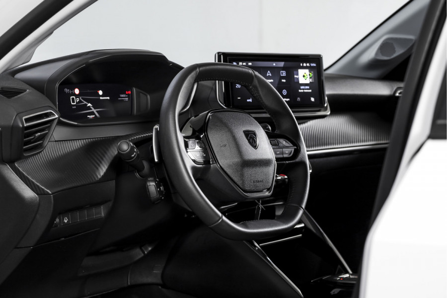 Peugeot 208 1.2 Hybrid 110 e-DCS6 Allure | Dig. Cockpit | Adapt. Cruise | PDC | Camera V+A | NAV+App. Connect | ECC | LM 16" | 9303