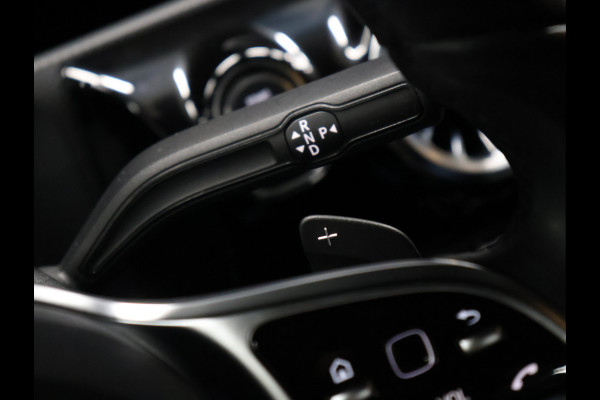 Mercedes-Benz A-Klasse 250 e Luxury Limited [SFEERVERLICHTING, TREKHAAK, CAMERA, PDC 360, CRUISE CONTROL, STOELVERWARMING, FLIPPERS, BLUETOOTH TELEFOON, AUTO AIRCO, NAVIGATIE, NIEUWSTAAT]