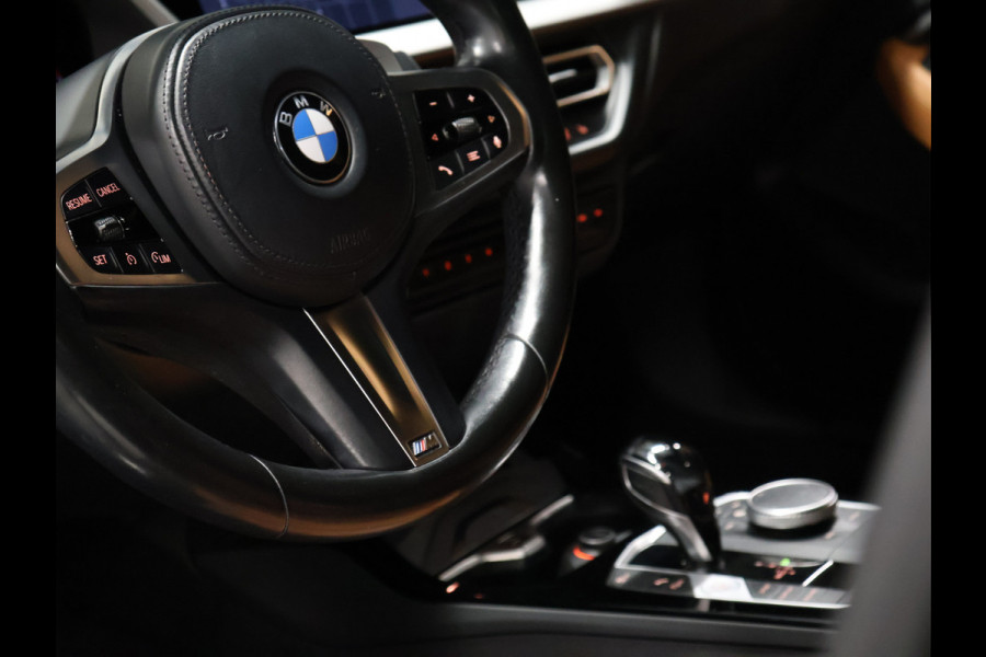 BMW 1-serie 128ti High Executive *WEEKAANBIEDING* [M-CONTOURSTOEL, SCHUIFKANTELDAK, HARMAN KARDON, M-SPOILER, STOELVERWARMING, M-SPORT STEERING, NIEUWSTAAT]