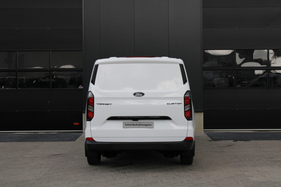 Ford Transit Custom 320 2.0 TDCI L2H1 Trend 170pk - Achterklep - Carplay - Android - LED koplampen - Stoelverwarming - 70l tank - Rijklaar Ford Transit Custom 320 2.0 TDCI L2H1 Trend 170pk - Achterklep - Carplay - Android - LED koplampen - Stoelverwarming - 70l tank - Rijklaar