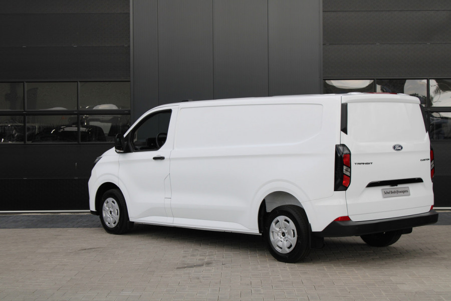 Ford Transit Custom 320 2.0 TDCI L2H1 Trend 170pk - Achterklep - Carplay - Android - LED koplampen - Stoelverwarming - 70l tank - Rijklaar Ford Transit Custom 320 2.0 TDCI L2H1 Trend 170pk - Achterklep - Carplay - Android - LED koplampen - Stoelverwarming - 70l tank - Rijklaar