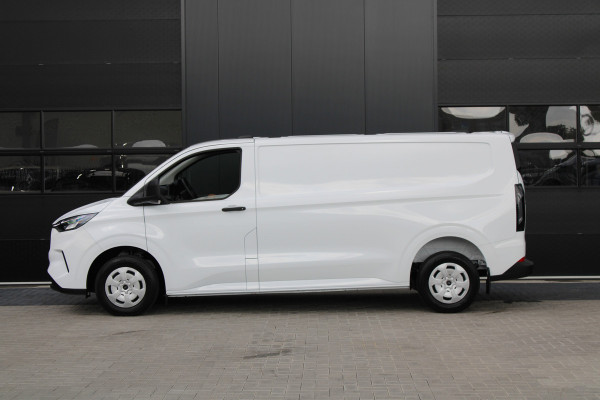 Ford Transit Custom 320 2.0 TDCI L2H1 Trend 170pk - Achterklep - Carplay - Android - LED koplampen - Stoelverwarming - 70l tank - Rijklaar Ford Transit Custom 320 2.0 TDCI L2H1 Trend 170pk - Achterklep - Carplay - Android - LED koplampen - Stoelverwarming - 70l tank - Rijklaar