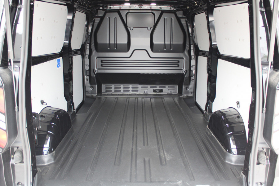 Ford Transit Custom 320 2.0 TDCI L2H1 Trend 170pk - Achterklep - Carplay - Android - LED koplampen - Stoelverwarming - 70l tank - Rijklaar Ford Transit Custom 320 2.0 TDCI L2H1 Trend 170pk - Achterklep - Carplay - Android - LED koplampen - Stoelverwarming - 70l tank - Rijklaar