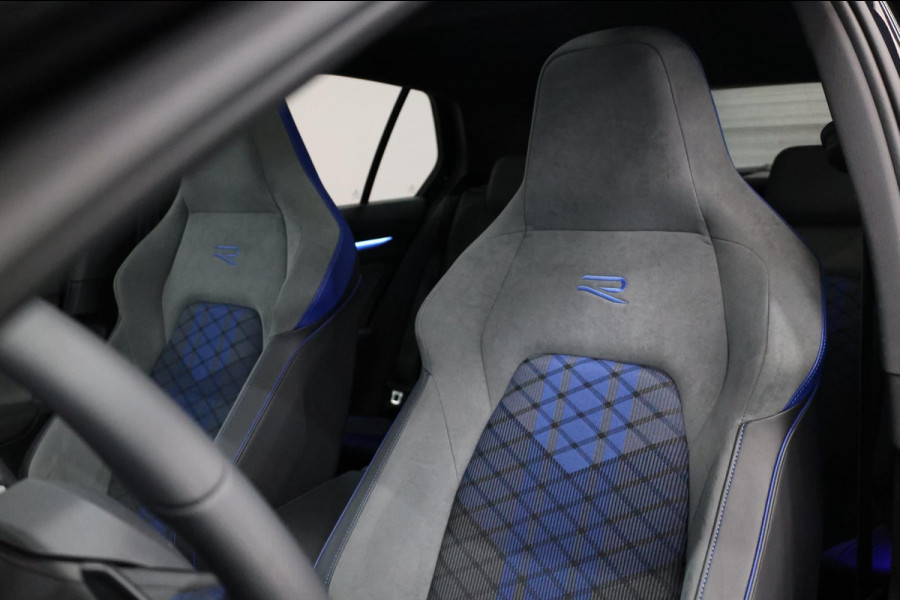 Volkswagen Golf 2.0 TSI R 4Motion 320+PK AKRAPOVIC/IQ+LED/VIRTUAL/PANO/LEER+S.VERWARMING/19" LMV/LINE/ACC/12 MND GARANTIE!