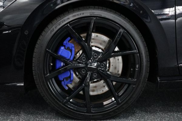 Volkswagen Golf 2.0 TSI R 4Motion 320+PK AKRAPOVIC/IQ+LED/VIRTUAL/PANO/LEER+S.VERWARMING/19" LMV/LINE/ACC/12 MND GARANTIE!