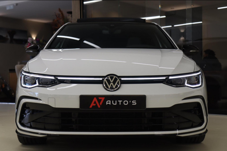 Volkswagen Golf 1.5 eTSI R-Line Business PANO/CAM/CARPLAY/ACC/DCC/VOL
