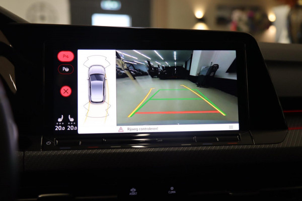 Volkswagen Golf 1.5 eTSI R-Line Business PANO/CAM/CARPLAY/ACC/DCC/VOL
