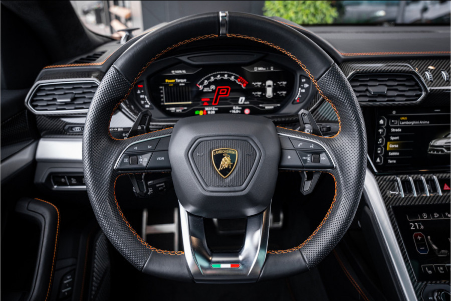 Lamborghini Urus 4.0 V8 - Akrapovic l Panorama l B&O | Dealer O.H. Lamborghini Urus 4.0 V8 - Akrapovic l Panorama l B&O | Dealer O.H.