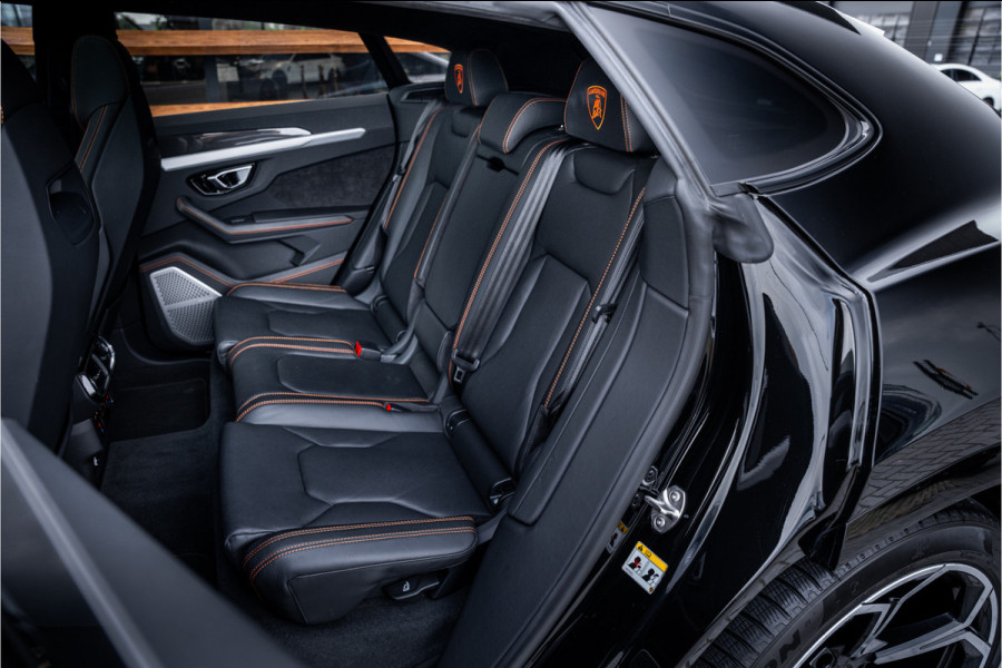 Lamborghini Urus 4.0 V8 - Akrapovic l Panorama l B&O | Dealer O.H. Lamborghini Urus 4.0 V8 - Akrapovic l Panorama l B&O | Dealer O.H.