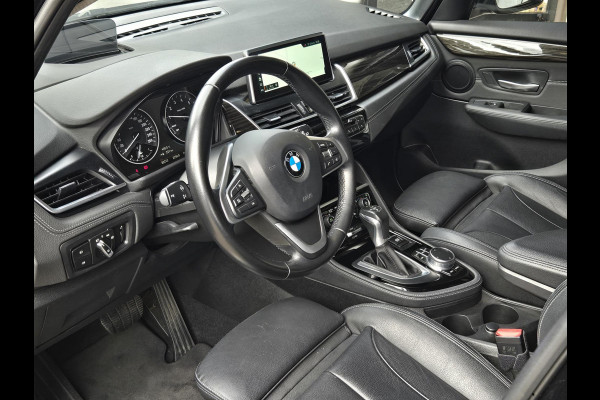 BMW 2 Serie Active Tourer 218i High Executive | LUXURY LINE | LEDER | SPORTSTOELEN | HEAD UP |