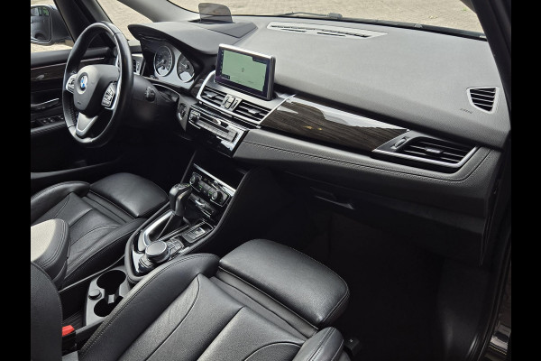 BMW 2 Serie Active Tourer 218i High Executive | LUXURY LINE | LEDER | SPORTSTOELEN | HEAD UP |
