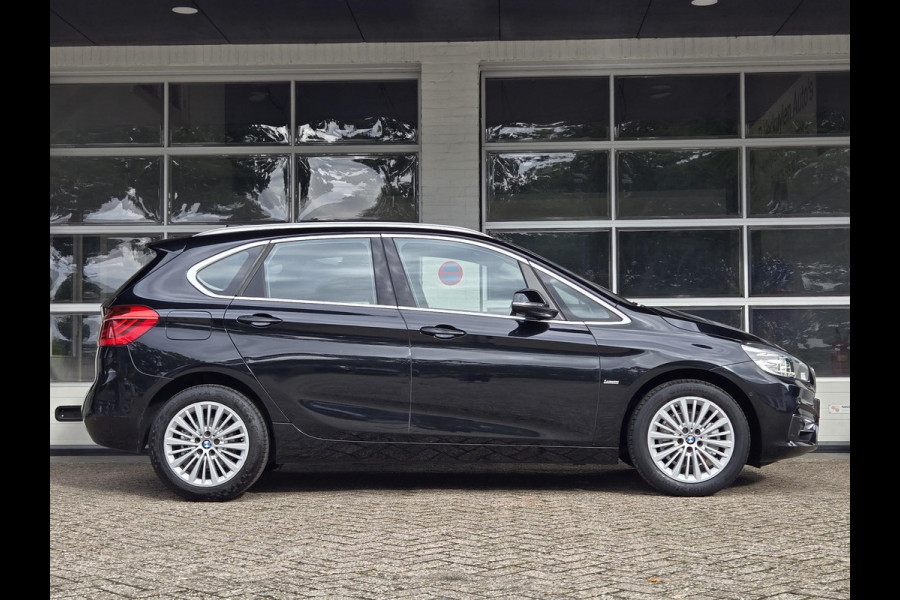 BMW 2 Serie Active Tourer 218i High Executive | LUXURY LINE | LEDER | SPORTSTOELEN | HEAD UP |