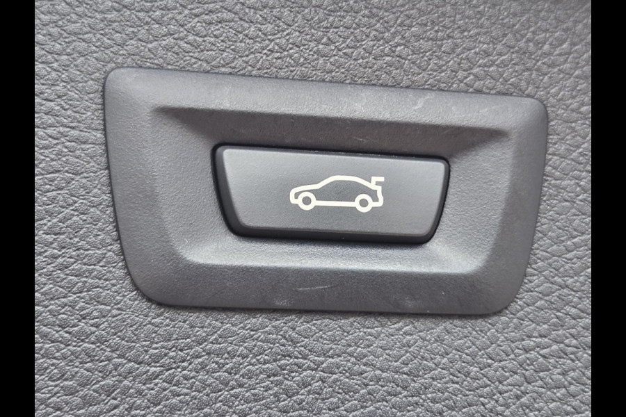 BMW 2 Serie Active Tourer 218i High Executive | LUXURY LINE | LEDER | SPORTSTOELEN | HEAD UP |