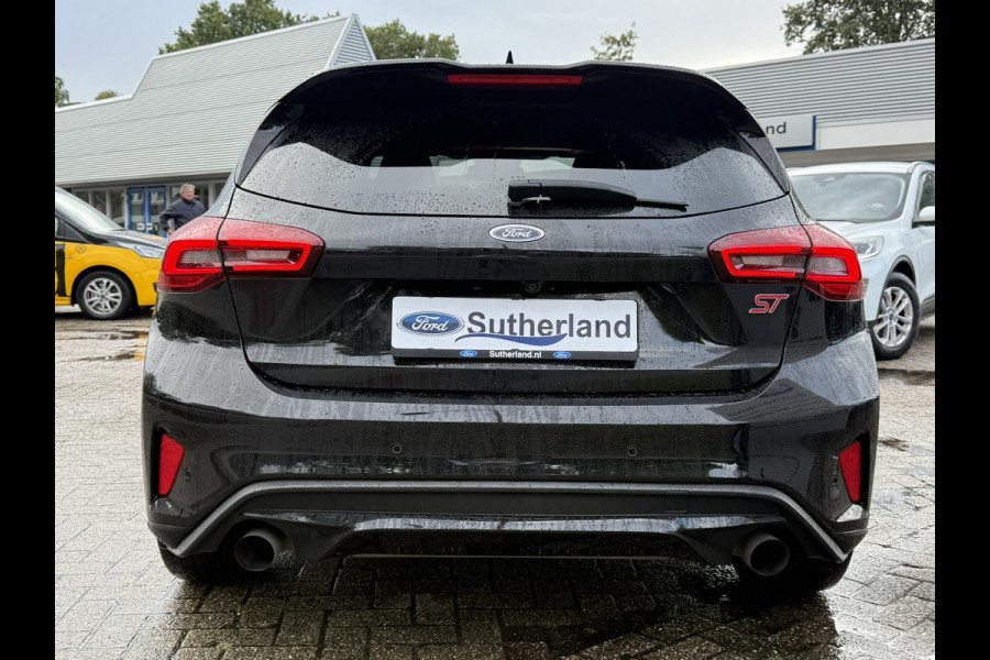 Ford Focus 2.3 EcoBoost ST-X | 280pk | Winter Pack | Achteruitrijcamera | Head up Display | AGR-Stoelen | Sper Differentieel