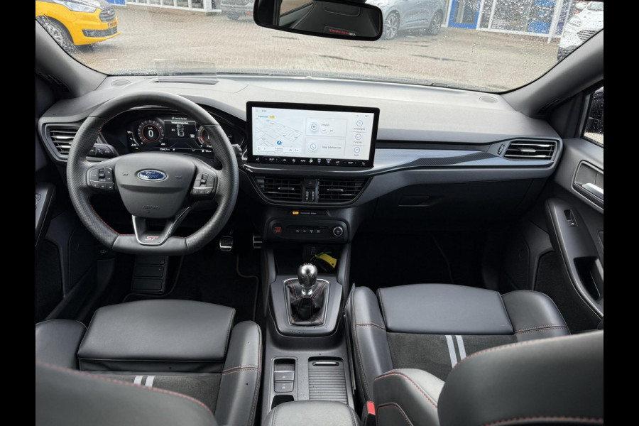 Ford Focus 2.3 EcoBoost ST-X | 280pk | Winter Pack | Achteruitrijcamera | Head up Display | AGR-Stoelen | Sper Differentieel