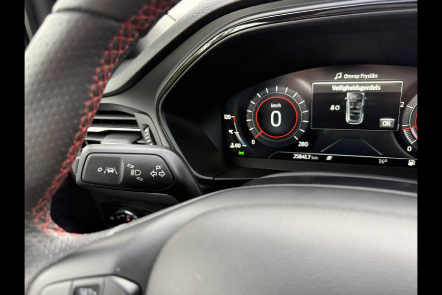 Ford Focus 2.3 EcoBoost ST-X | 280pk | Winter Pack | Achteruitrijcamera | Head up Display | AGR-Stoelen | Sper Differentieel