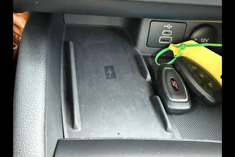 Ford Focus 2.3 EcoBoost ST-X | 280pk | Winter Pack | Achteruitrijcamera | Head up Display | AGR-Stoelen | Sper Differentieel