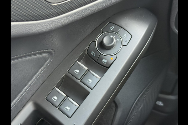 Ford Focus 2.3 EcoBoost ST-X | 280pk | Winter Pack | Achteruitrijcamera | Head up Display | AGR-Stoelen | Sper Differentieel