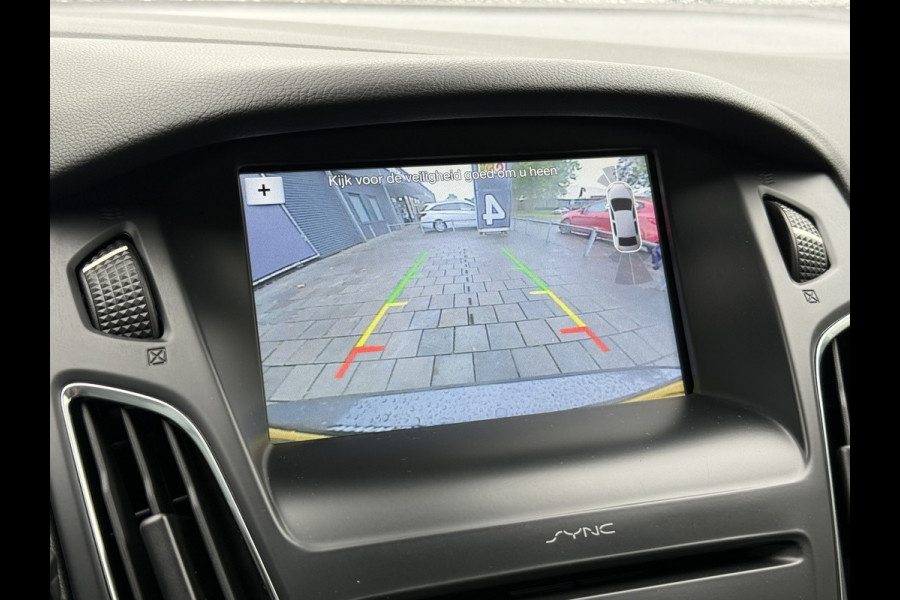 Ford Focus BWJ 2018 | 1.0 126PK Titanium | TREKHAAK | SCHUIFDAK | CLIMA | CAMERA | CARPLAY | NAVI | CRUISE | 2X PDC |