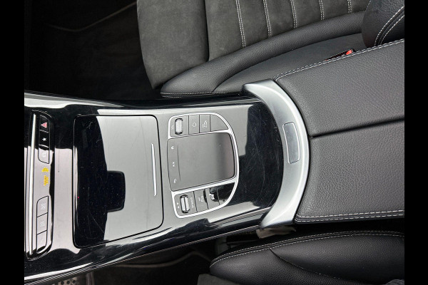 Mercedes-Benz EQC 400 4MATIC AMG Premium 80 kWh BLACK-LINE | TREKHAAK | SCHUIFDAK | EL. ACHTERKLEP Mercedes-Benz EQC 400 4MATIC AMG Premium 80 kWh BLACK-LINE | TREKHAAK | SCHUIFDAK | EL. ACHTERKLEP