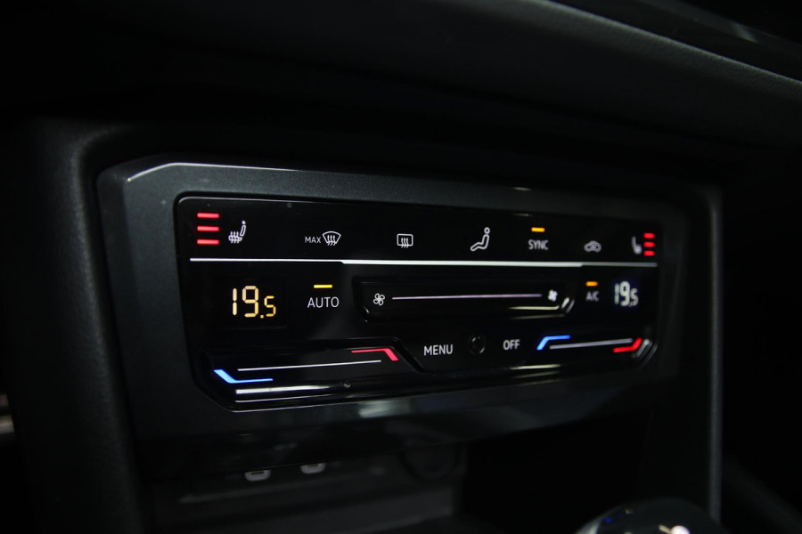 Volkswagen Tiguan 2.0 TSI R 75 Edition 4Motion PANO-H&K-AKRA-HUD