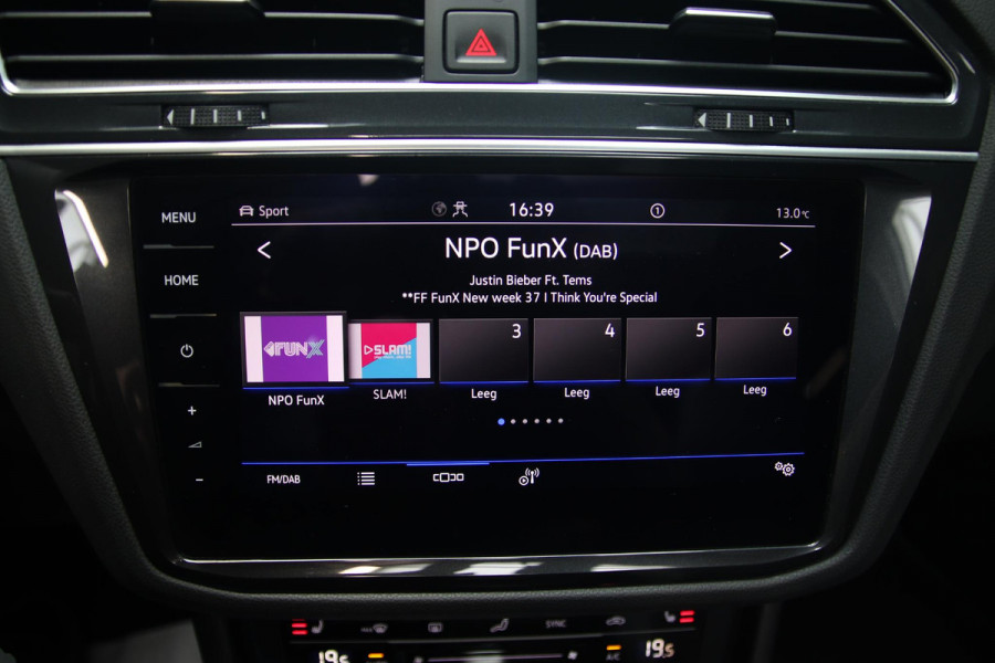 Volkswagen Tiguan 2.0 TSI R 75 Edition 4Motion PANO-H&K-AKRA-HUD