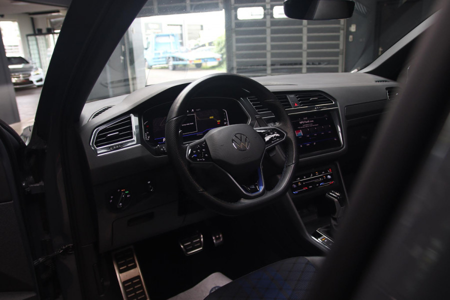 Volkswagen Tiguan 2.0 TSI R 75 Edition 4Motion PANO-H&K-AKRA-HUD