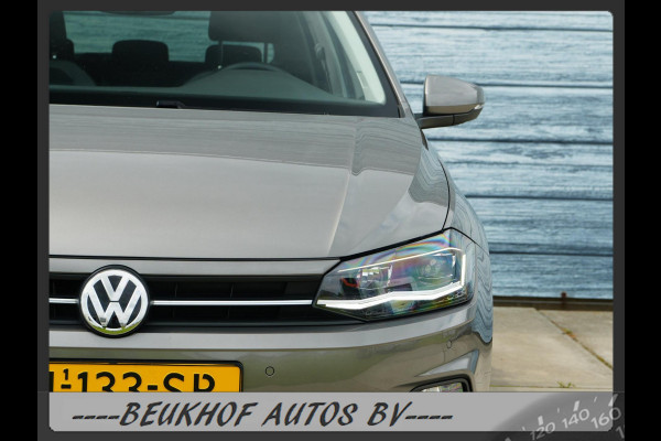 Volkswagen Polo 1.0 TSI Highline Panoramadak Xenon Carplay Volkswagen Polo 1.0 TSI Highline Panoramadak Xenon Carplay