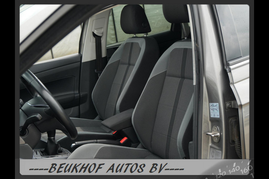 Volkswagen Polo 1.0 TSI Highline Panoramadak Xenon Carplay Volkswagen Polo 1.0 TSI Highline Panoramadak Xenon Carplay