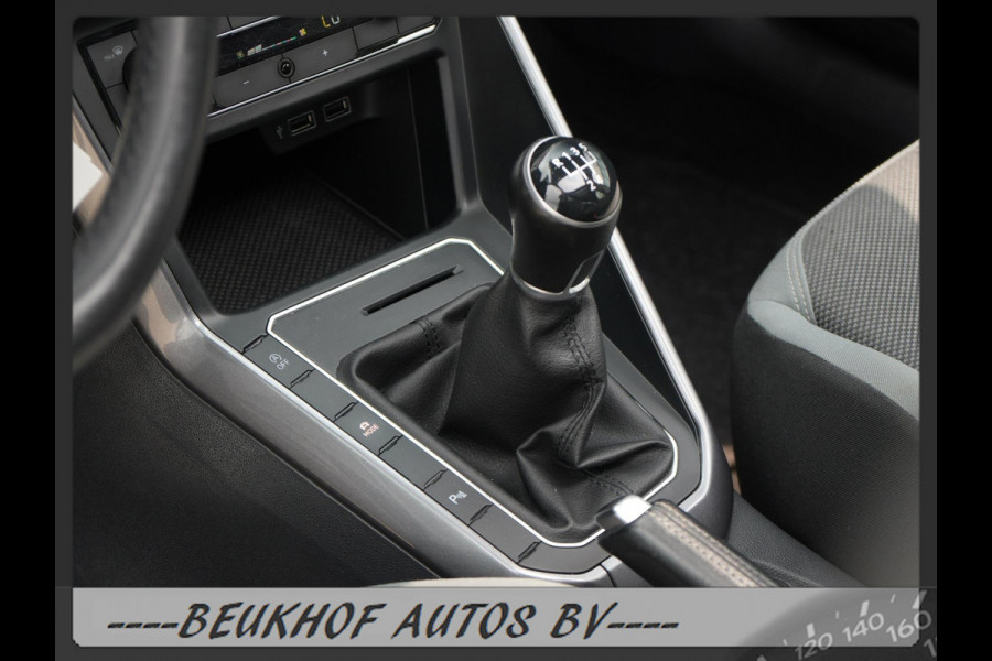 Volkswagen Polo 1.0 TSI Highline Panoramadak Xenon Carplay Volkswagen Polo 1.0 TSI Highline Panoramadak Xenon Carplay