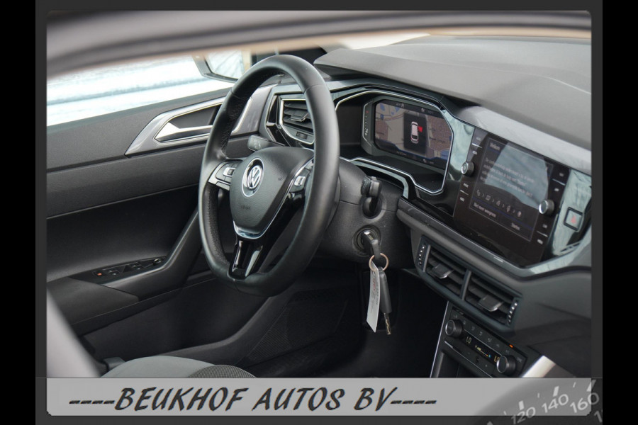 Volkswagen Polo 1.0 TSI Highline Panoramadak Xenon Carplay Volkswagen Polo 1.0 TSI Highline Panoramadak Xenon Carplay