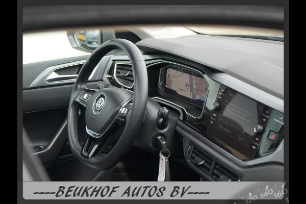 Volkswagen Polo 1.0 TSI Highline Panoramadak Xenon Carplay Volkswagen Polo 1.0 TSI Highline Panoramadak Xenon Carplay