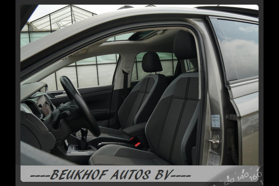 Volkswagen Polo 1.0 TSI Highline Panoramadak Xenon Carplay Volkswagen Polo 1.0 TSI Highline Panoramadak Xenon Carplay