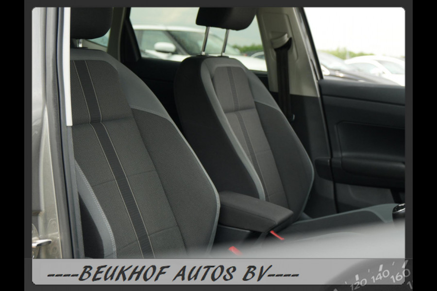 Volkswagen Polo 1.0 TSI Highline Panoramadak Xenon Carplay Volkswagen Polo 1.0 TSI Highline Panoramadak Xenon Carplay