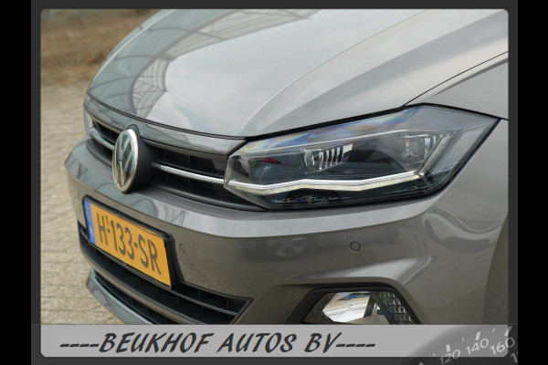 Volkswagen Polo 1.0 TSI Highline Panoramadak Xenon Carplay Volkswagen Polo 1.0 TSI Highline Panoramadak Xenon Carplay
