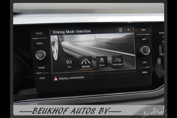 Volkswagen Polo 1.0 TSI Highline Panoramadak Xenon Carplay Volkswagen Polo 1.0 TSI Highline Panoramadak Xenon Carplay