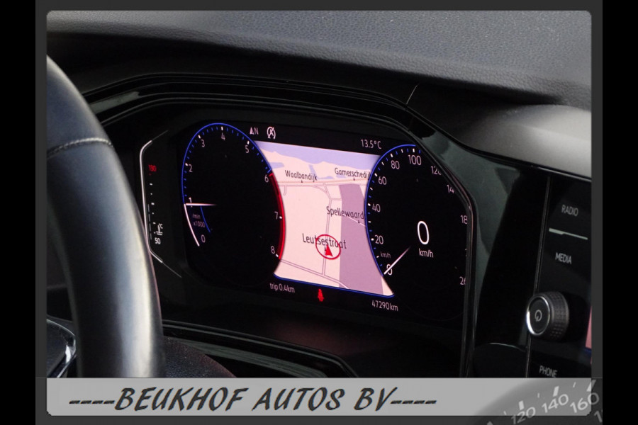 Volkswagen Polo 1.0 TSI Highline Panoramadak Xenon Carplay Volkswagen Polo 1.0 TSI Highline Panoramadak Xenon Carplay