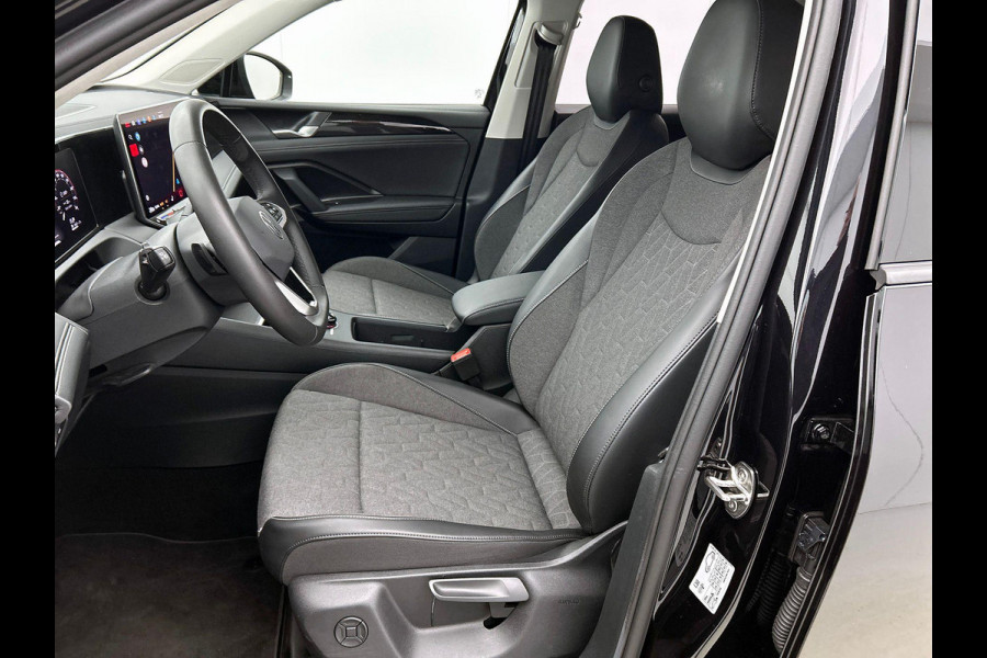 Volkswagen Tiguan 1.5 eTSI Life Edition CAMERA | CARPLAY | AD-CRUISE