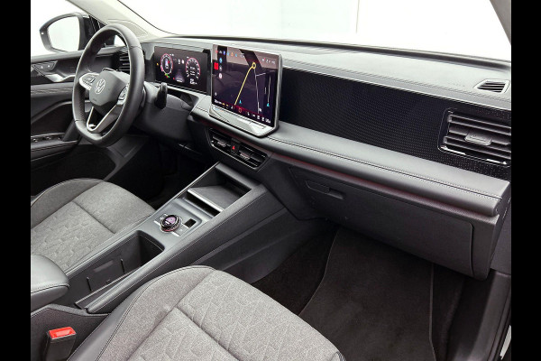 Volkswagen Tiguan 1.5 eTSI Life Edition CAMERA | CARPLAY | AD-CRUISE