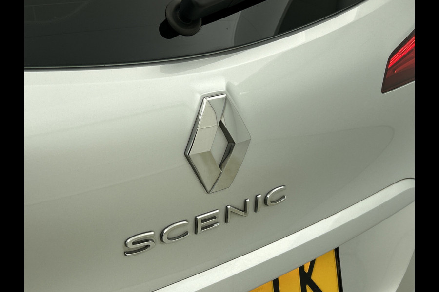 Renault Scénic 1.3 TCe Limited / CAMERA / NAVI / Park. sensoren V+A / Stoelverwarming Renault Scénic 1.3 TCe Limited / CAMERA / NAVI / Park. sensoren V+A / Stoelverwarming