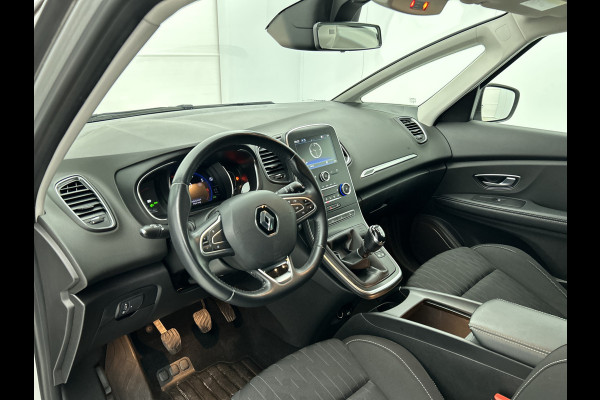 Renault Scénic 1.3 TCe Limited / CAMERA / NAVI / Park. sensoren V+A / Stoelverwarming Renault Scénic 1.3 TCe Limited / CAMERA / NAVI / Park. sensoren V+A / Stoelverwarming